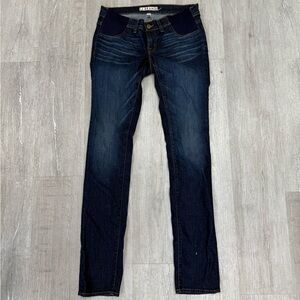 MATERNITY J Brand Blue Skinny Jeans - Size 27
